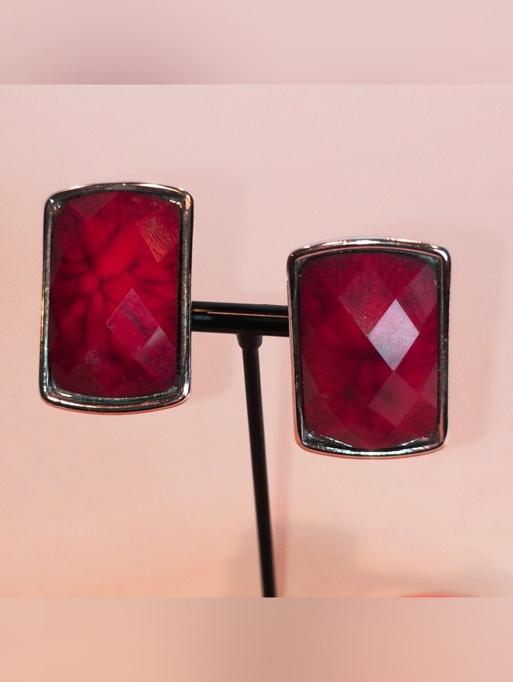 Lot of 4 Vintage Bold Red Statement Clip-On Earrings Enamel Resin Lucite 80s 90s - Picture 5 of 8